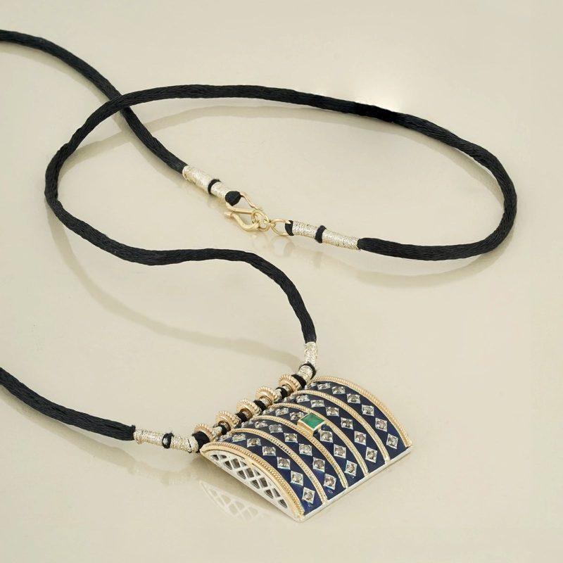 RouanPendantNecklace 5