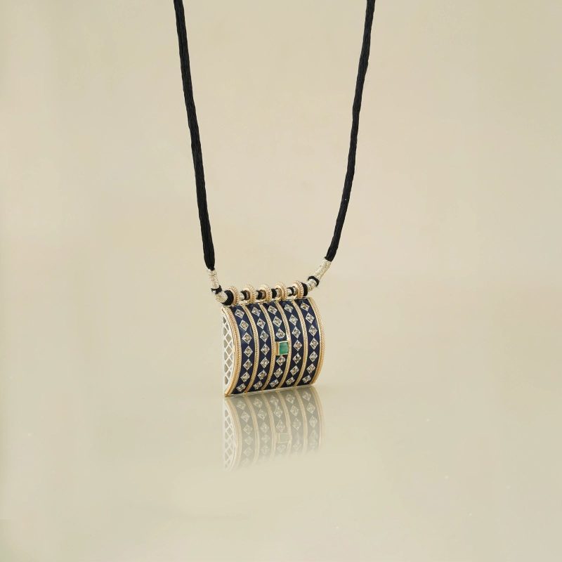 RouanPendantNecklace 6