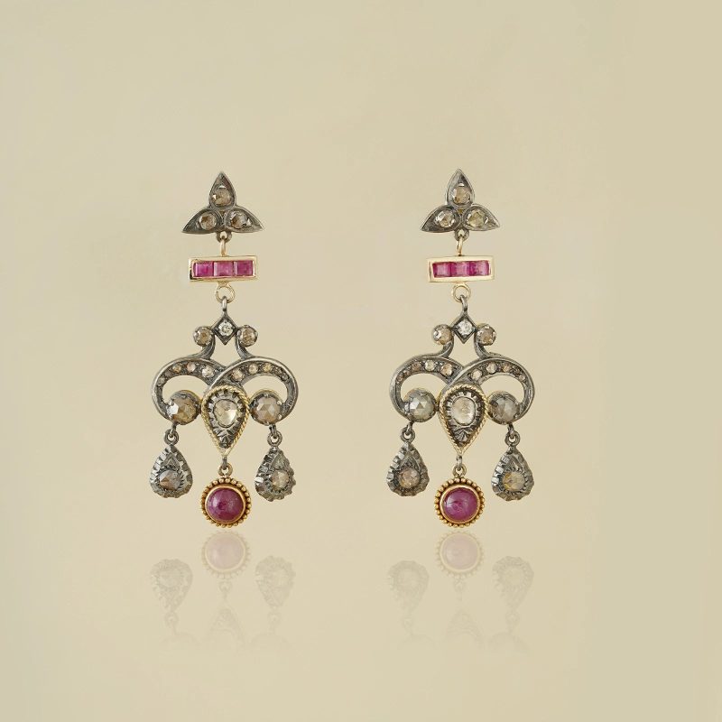 Zeena Earrings 1